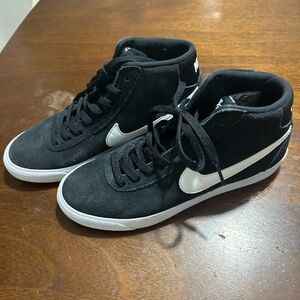 Nike SB Bruin Mid, black